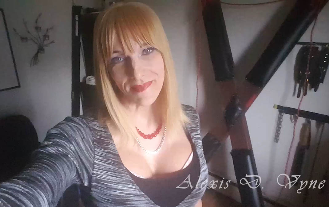 Shemale TS Alexis Dvyne YouTube Channel